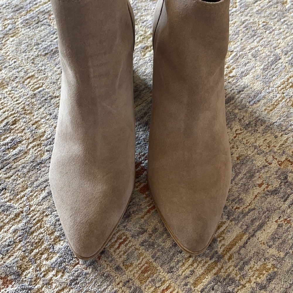 Steve Madden Ankle Boots in Taupe Suede - Picture 3 of 6